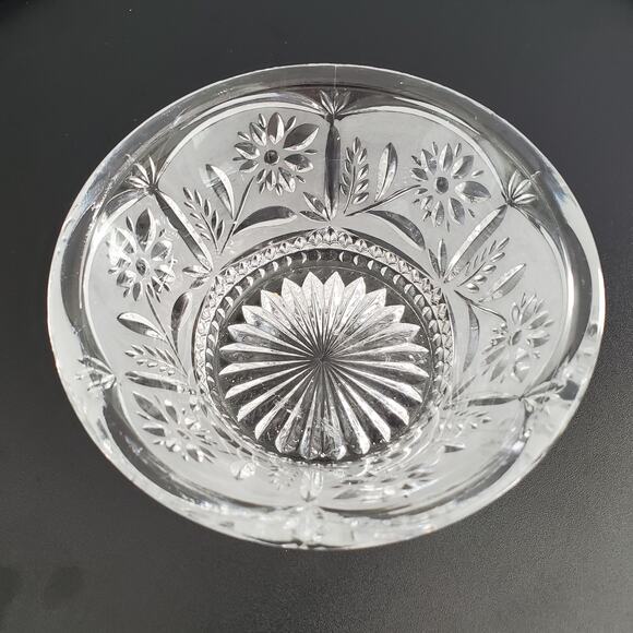 Lausitzer Glas Vintage Floral Pattern Frosted Crystal Bowll - Picture 2 of 8